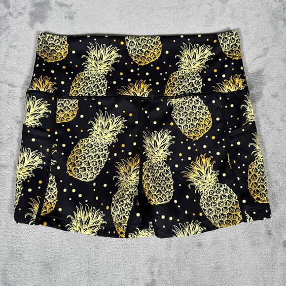CVG Pineapple Print Workout Shorts Size Small Squat Proof - Picture 1 of 3